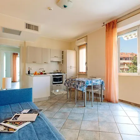 Greco Aparthotel 3*