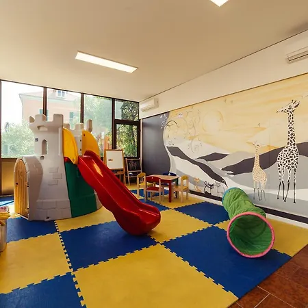 Greco Apartahotel
