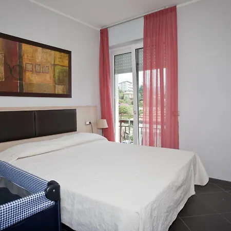 Greco Apartahotel San Bartolomeo Al Mare