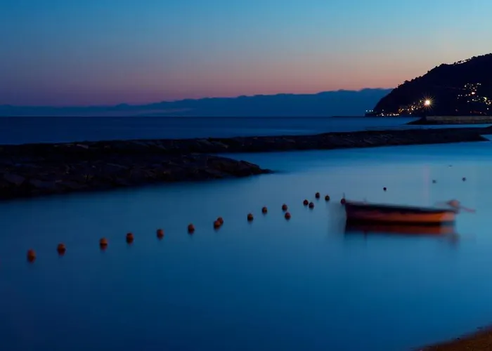 Greco Lägenhetshotell San Bartolomeo Al Mare