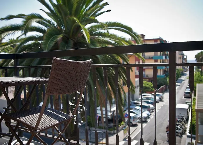 Greco Lägenhetshotell San Bartolomeo Al Mare