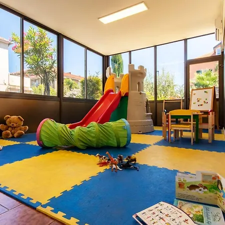 Hotel apartamentowy Greco 3*