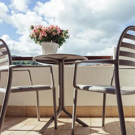 Greco Ξενοδοχείο με διαμερίσματα San Bartolomeo Al Mare