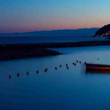 Greco Lejlighedshotel San Bartolomeo Al Mare