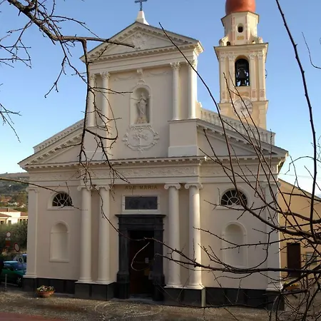 Ξενοδοχείο με διαμερίσματα Greco 4*