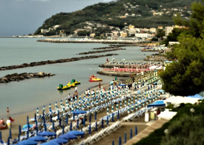 Aparthotel Greco San Bartolomeo Al Mare